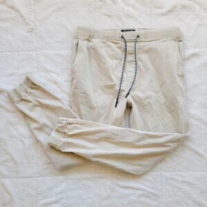 American Eagle Men's Khaki Pull On Joggers